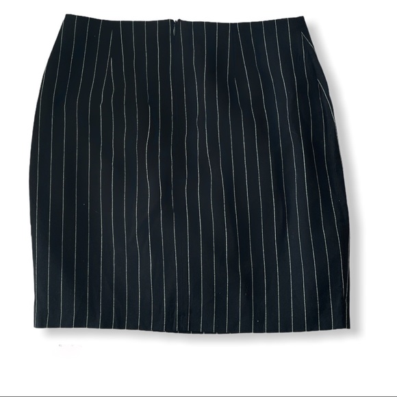 H&M Office Skirt - Picture 2 of 5